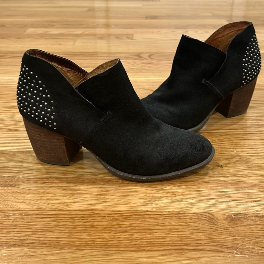 Naya Valerie 3” black suede studded ankle boots